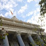 El Ibex 35 abre plano, en los 18.290 puntos, con el petróleo Brent por debajo de los 95 dólares