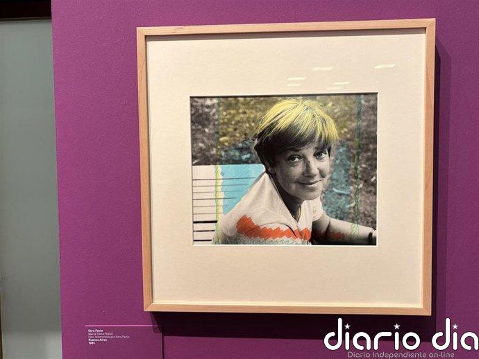 El Instituto Cervantes vuelve a unir a María Elena Walsh y a Sara Facio en una muestra con obras originales de ambas