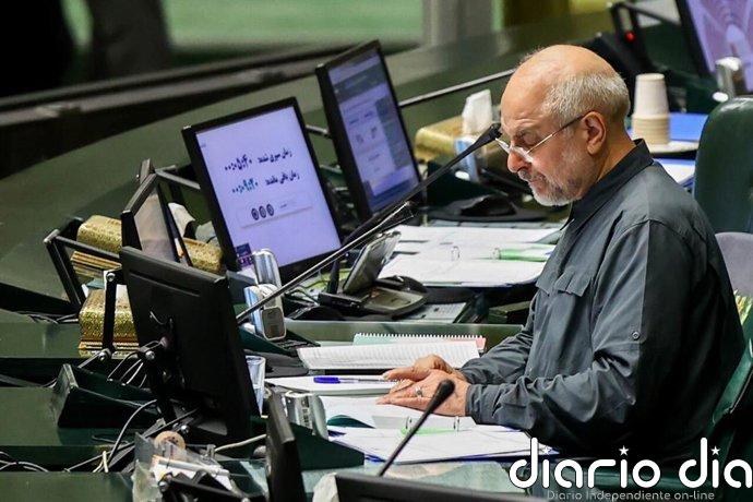 El jefe negociador de Irán ve "muy lejos" un acuerdo final con EEUU