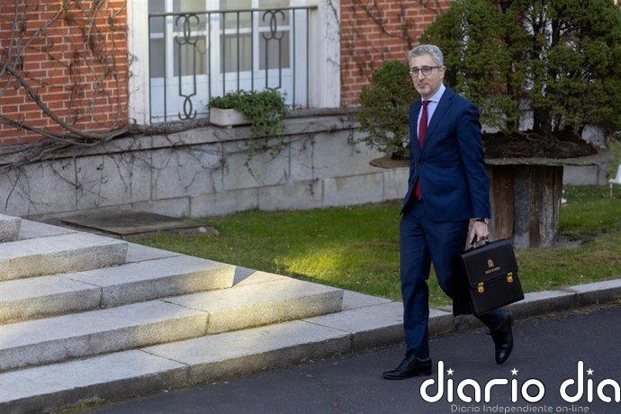 El ministro de Hacienda afirma que detrás de los 22 millones de afiliados está el "esfuerzo" de toda España