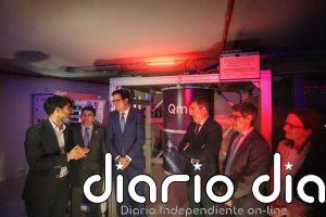 El ministro Óscar López visita el CESGA, "clave" en las políticas nacionales de IA, computación y datos