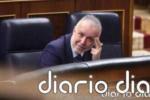 El ministro Torres confía en que la Justicia extinga la Fundación Francisco Franco