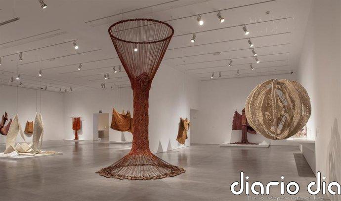 El Museo Reina Sofía "recupera la vida" de las piezas de Aurèlia Muñoz en la muestra 'Entes'