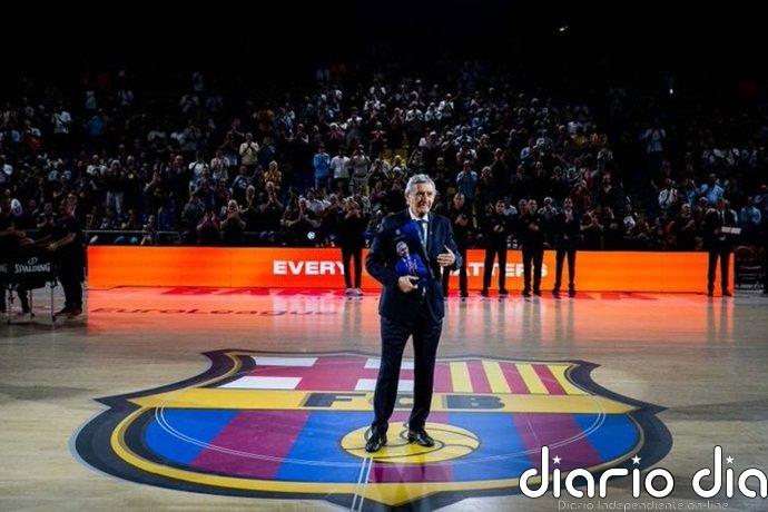 El Palau Blaugrana rinde homenaje a Svetislav Pesic en su despedida