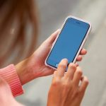 El Parlament exige al Gobierno que no "imponga la censura" en las redes sociales