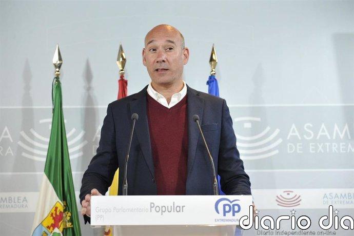 El PP de Extremadura espera cerrar "cuanto antes" el acuerdo con Vox con una negociación que avanza "muy al detalle"