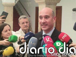 El PP defiende el pacto en Extremadura "legítimo, transparente y democrático" que "blinda" derechos de la mujer y LGTBI