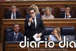 El PP pide cuentas a Cuerpo por la "corrupción" y el vicepresidente le reprocha la caída del decreto de vivienda