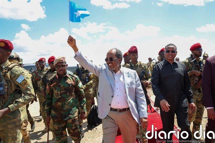 El presidente de Somalia escapa ileso de un ataque de mortero en el conflictivo estado de Suroeste