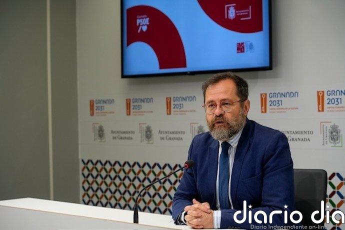 El PSOE de Granada recrimina el "abandono sistemático" a los residentes del Albaicín y la "falta" de alumbrado