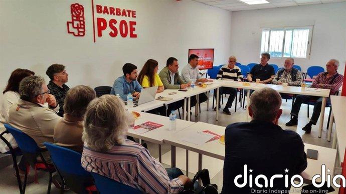 El PSOE denuncia el "abandono" de Barbate (Cádiz) y acusa al PP de "humo, fotos y promesas vacías"