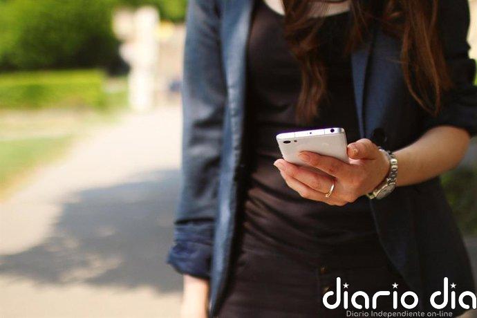 El PSOE plantea al Congreso multar a las plataformas que usen algoritmos para inflar el precio en procesos de compra