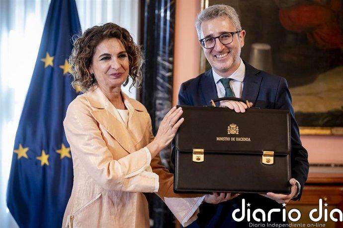 El PSOE recoloca a Montero en la segunda fila del hemiciclo del Congreso y abre hueco a Arcadi España en el banco azul