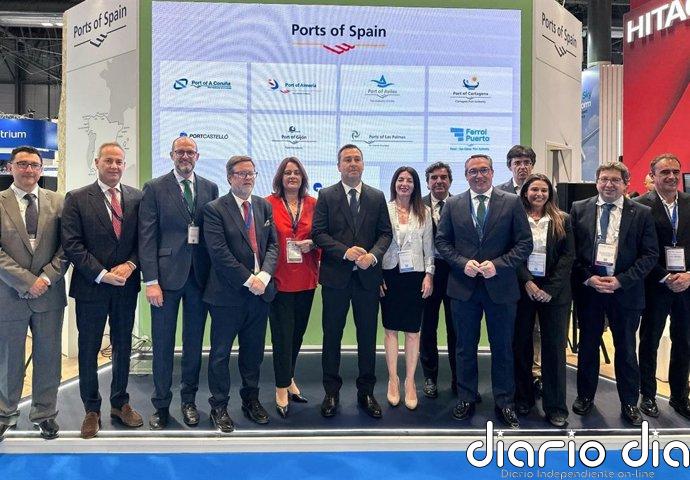 El Puerto de Almería se presenta en la feria Wind Europe de Madrid como enclave estratégico en el Mediterráneo