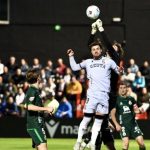 El Racing no puede con el VAR y el Almería se pone segundo