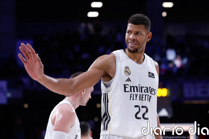 El Real Madrid derrota al Valencia Basket y beneficia al UCAM Murcia