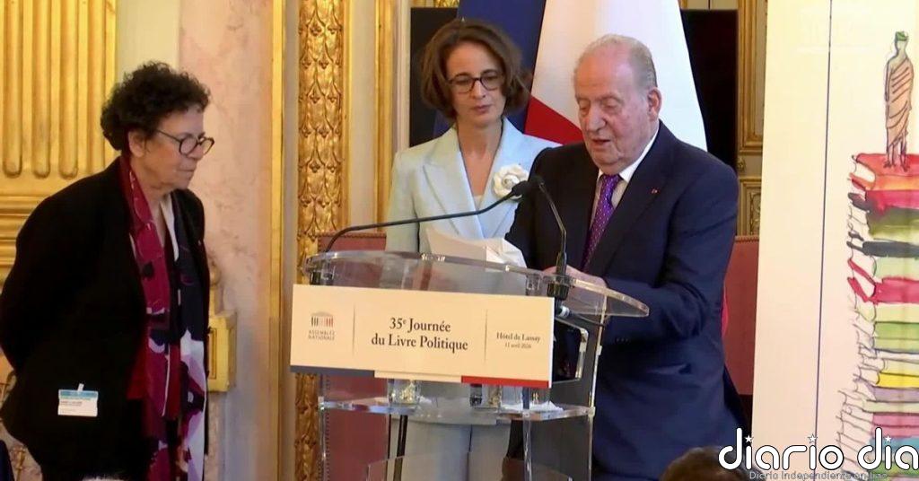 El Rey Emérito recibe en París el premio literario de la Asamblea Nacional francesa por sus memorias