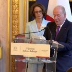 El Rey Emérito recibe en París el premio literario de la Asamblea Nacional francesa por sus memorias