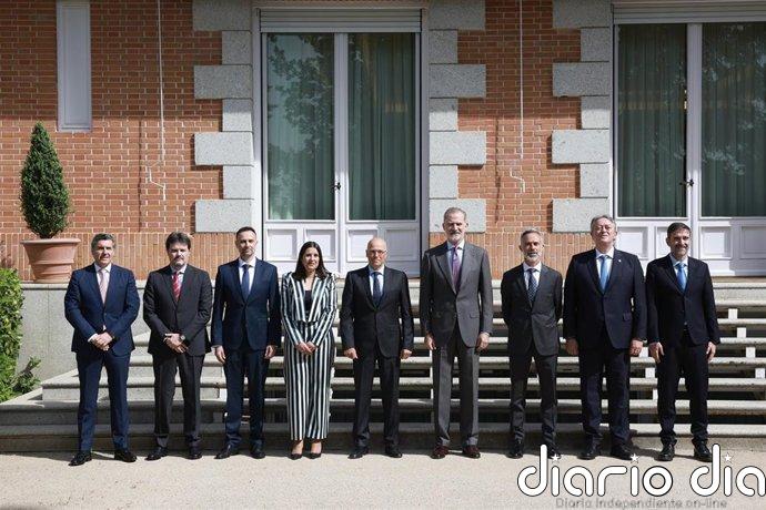 El rey Felipe VI recibe en audiencia a la junta directiva de Nokia España con motivo de su centenario