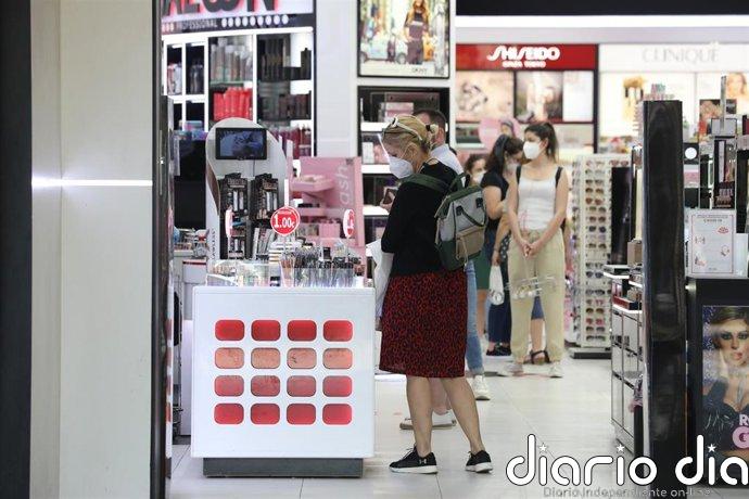 El sector de la cosmética y del perfume creció un 5,8% en 2025, hasta alcanzar récord de 11.800 millones