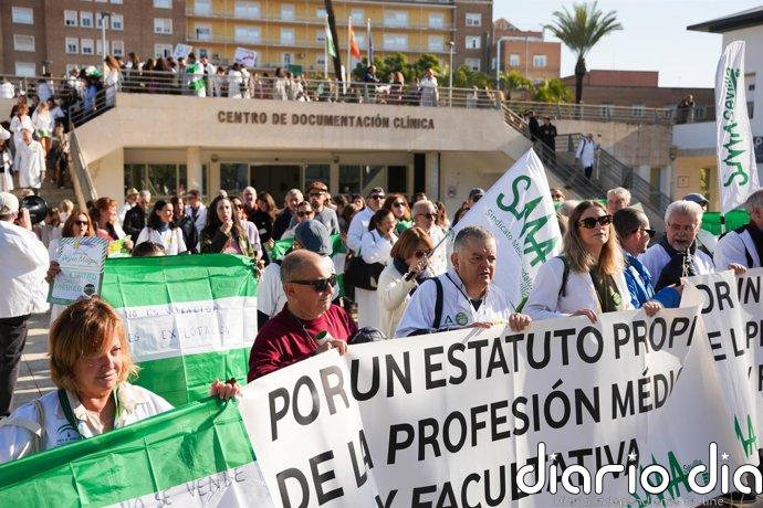 El Sindicato Médico Andaluz advierte del "riesgo" de que el conflicto por el Estatuto Marco del Gobierno se cronifique