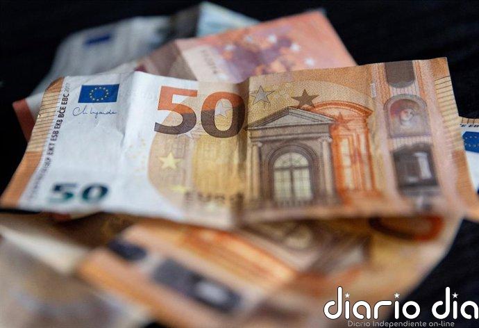 El superávit por cuenta corriente se eleva a 4.000 millones en febrero por el impulso de bienes y servicios