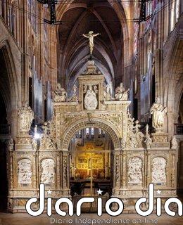 El trascoro de la Catedral de León, obra cumbre del Renacimiento, luce restaurado tras invertir 500.000 euros