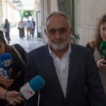 El TSJA rebaja al exdirector de Faffe Fernando Villén la condena por los gastos en prostíbulos
