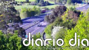 El vuelco de un camión en la A-8 en Solares obliga a desviar el tráfico y genera retenciones