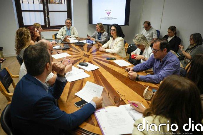 Equipo de Gobierno toledano desmiente que en Toledo haya "invasión turística" y la oposición le acusa de ocultar datos