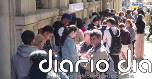 España abre el plazo para la regularización de 500.000 inmigrantes