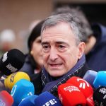 Esteban responde a Ayuso que "catetada" es que su "principal reivindicación nacional sea tomarse una caña"