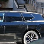 Ester Expósito y Mbappé, romántico reencuentro en la capital tras unos días separados