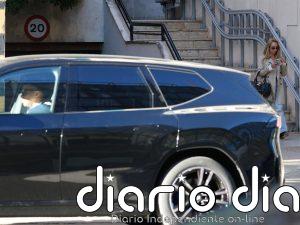 Ester Expósito y Mbappé, romántico reencuentro en la capital tras unos días separados