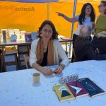 Eva Baltasar celebra en las firmas de Sant Jordi que muchos lectores ya han leído 'Peixos'