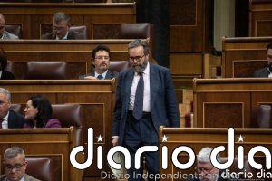 Expulsado un diputado de Vox tras encararse con una letrada y con el presidente del Congreso