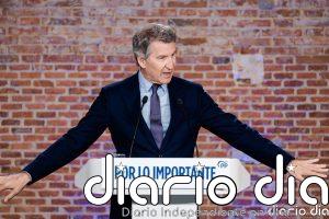 Feijóo acusa a Sánchez de "proteger" a corruptos mientras "cruje" a impuestos: "Tú pagas y ellos se lo llevan"