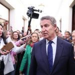 Feijóo insiste en que la "prioridad nacional" es el arraigo y sólo cabe aplicarla dentro de la ley