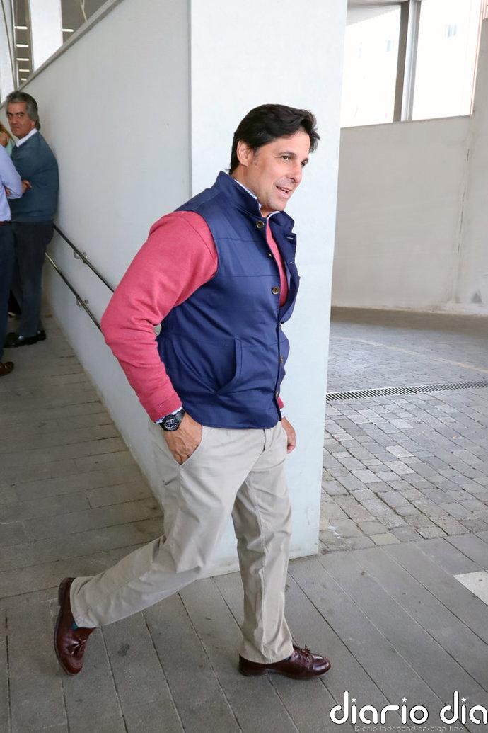 Fran Rivera visita a Roca Rey en el hospital: "Cayetana sabe lo que hay, van a ser años de estar siempre en vilo"