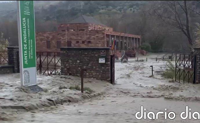 Granada.- La Junta estudia las opciones para recuperar el edificio del CREA en Granada tras los daños por el temporal