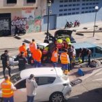 Herido un conductor que cayó por un desnivel de unos dos metros en Vigo