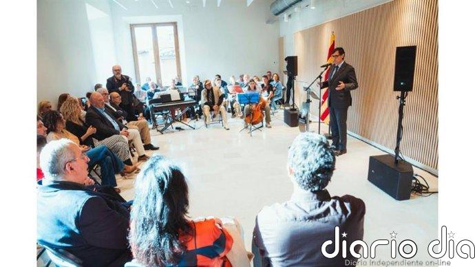 Illa defiende que "más cultura y más ciencia, más racionalidad, es la apuesta correcta"