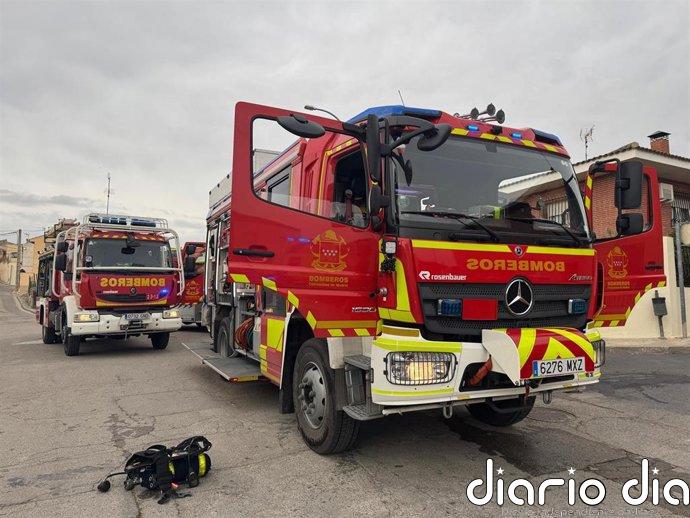 Incendio controlado sin heridos en un taller de San Fernando de Henares deja 3 coches calcinados