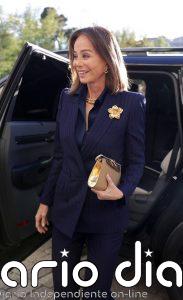 Isabel Preysler, deslumbrante, revela cómo está Ana Boyer en la recta final de su cuarto embarazo