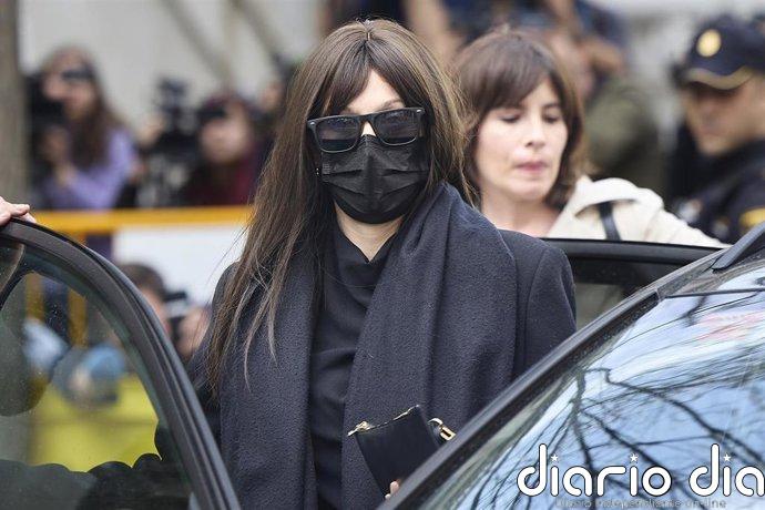 Jéssica copa el inicio del juicio entre el estupor del Supremo por el abogado de Ábalos: "¿Se dedica a la prostitución?"