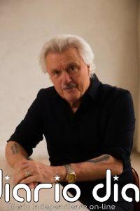 John Irving pide hacer un 'impeachment' al "fascista" de Donald Trump: "Netanyahu se ha aprovechado de su estupidez"