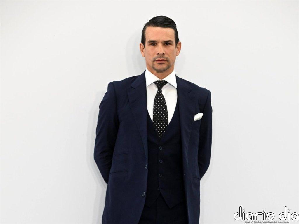 José María Manzanares aplaude el regreso de don Juan Carlos a España "como aficionado a los toros"