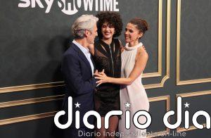 Juana Acosta y Ernesto Alterio arropan a su hija Lola en su debut como actriz