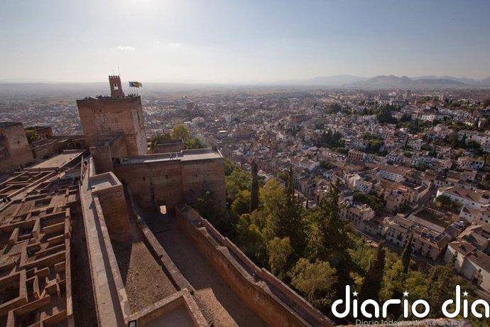 La Alhambra intervendrá en el terrado de las Caballerizas de la Alcazaba