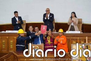 La Asamblea Nacional venezolana aprueba la Ley Orgánica de Minas
